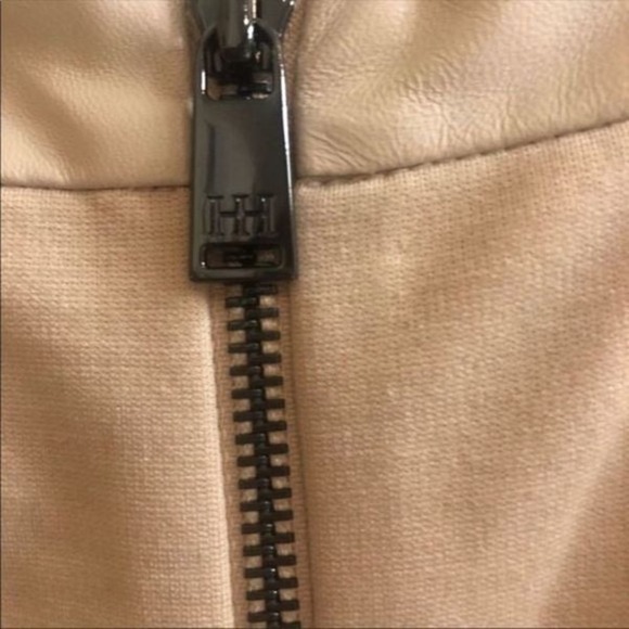 Haute Hippie Sheath Contour Dress Size:Medium - Picture 3 of 7